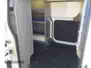 2015 Chevrolet City Express Cargo LT z VIN 3N63M0ZN2FK720561, wystawiony jako IAAI lot #40116829 z przebiegiem 201 898 mil mil oraz . Historia ofert i sprzedaży dostępna na DreamBid. Obrazek 8.