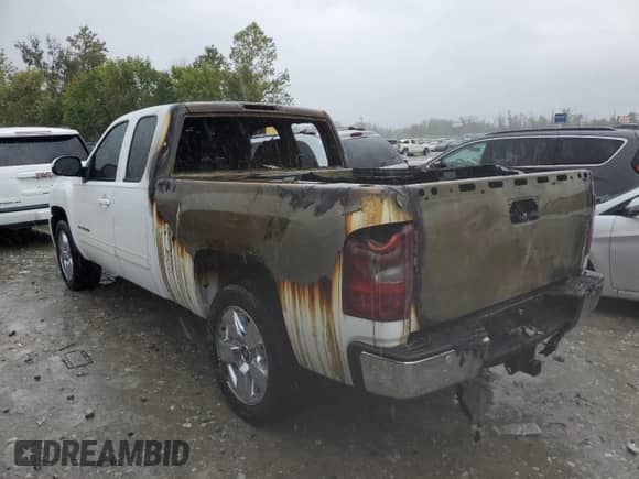 2010 Chevrolet Silverado 1500 LTZ with VIN 1GCSCTE06AZ225398, listed as a Copart auction lot 72906654 with Not provided miles and Non repairable. Bid and sale history available at DreamBid. Image 2.