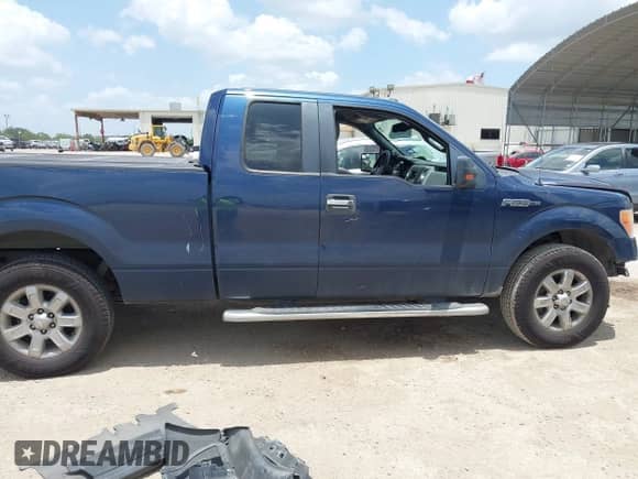 2013 Ford F-150 XL with VIN 1FTFX1CFXDFA66960, listed as a IAAI auction lot 42727687 with 241,165 mi miles and . Bid and sale history available at DreamBid. Image 13.