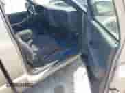 2003 Chevrolet S-10 LS с VIN 1GCCS14H038188439, выставлен на аукционе IAAI как лот 42543738 с пробегом 185 862 миль миль и . История ставок и продаж доступна на DreamBid. Изображение 5.