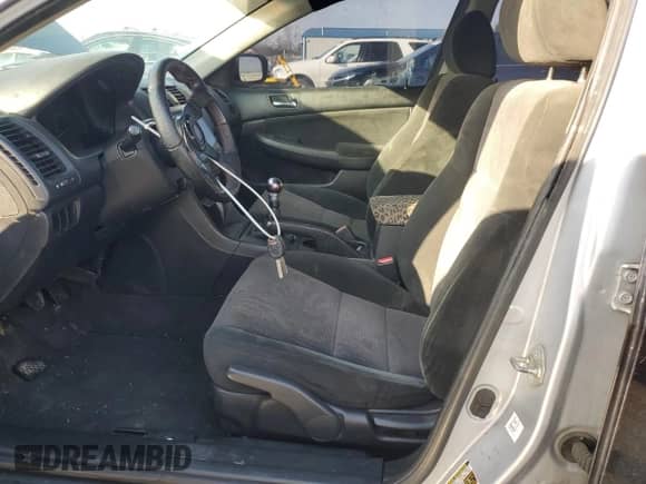 2004 Honda Accord LX z VIN 1HGCM55334A159128, wystawiony jako Copart lot #43606125 z przebiegiem 106 302 mil mil oraz Szkoda całkowita • Salvage title. Historia ofert i sprzedaży dostępna na DreamBid. Obrazek 7.