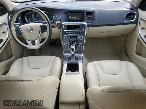 2015 Volvo S60 T5 Premier с VIN YV1612TKXF1339295, выставлен на аукционе Copart как лот 80954835 с пробегом 99 467 миль миль и Чистый • Clean title. История ставок и продаж доступна на DreamBid. Изображение 9.