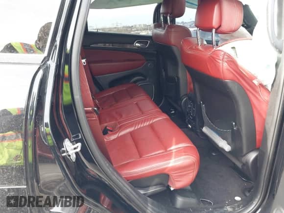 2017 Jeep Grand Cherokee SRT with VIN 1C4RJFDJ7HC641926, listed as a IAAI auction lot 41272215 with 117,667 mi miles and . Bid and sale history available at DreamBid. Image 8.