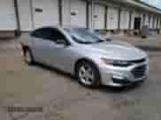 2021 Chevrolet Malibu LS z VIN 1G1ZB5ST2MF042672, wystawiony jako Copart lot #70321625 z przebiegiem 52 066 mil mil oraz Szkoda całkowita • Salvage title. Historia ofert i sprzedaży dostępna na DreamBid. Obrazek 4.