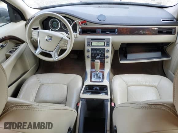 2011 Volvo XC70 3.0T с VIN YV4902BZ1B1102058, выставлен на аукционе Copart как лот 70705615 с пробегом 149 640 миль миль и Списание • Salvage title. История ставок и продаж доступна на DreamBid. Изображение 8.