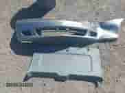 2001 Honda Odyssey EX z VIN 2HKRL18601H610966, wystawiony jako IAAI lot #43380576 z przebiegiem 184 426 mil mil oraz . Historia ofert i sprzedaży dostępna na DreamBid. Obrazek 12.