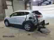 2019 Hyundai Tucson Value с VIN KM8J3CA40KU040181, выставлен на аукционе Copart как лот 80024285 с пробегом 53 866 миль миль и Списание • Salvage title. История ставок и продаж доступна на DreamBid. Изображение 2.