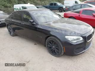 2013 BMW 7 Series 750Li с VIN WBAYE8C59DD132129, выставлен на аукционе IAAI как лот 43451558 с пробегом 130 125 миль миль и . История ставок и продаж доступна на DreamBid. Изображение 1.