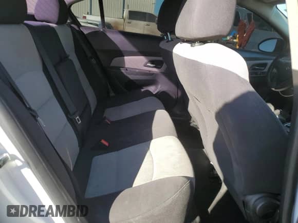 2014 Chevrolet Cruze LS с VIN 1G1PA5SH0E7201948, выставлен на аукционе Copart как лот 86538545 с пробегом 151 165 миль миль и Списание • Salvage title. История ставок и продаж доступна на DreamBid. Изображение 10.