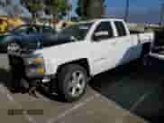 2015 Chevrolet Silverado 1500 LT z VIN 1GCRCREH7FZ355334, wystawiony jako Copart lot #66734945 z przebiegiem Nie podano mil oraz Szkoda całkowita • Salvage title. Historia ofert i sprzedaży dostępna na DreamBid. Obrazek 1.