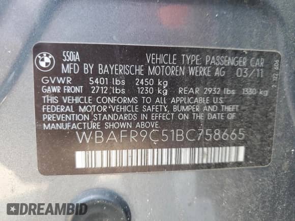 2011 BMW 5 Series 550i z VIN WBAFR9C51BC758665, wystawiony jako Copart lot #86199584 z przebiegiem 153 569 mil mil oraz Czysty tytuł • Clean title. Historia ofert i sprzedaży dostępna na DreamBid. Obrazek 12.