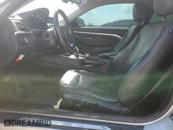 2014 BMW 4 Series 428i с VIN WBA3N3C59EF712175, выставлен на аукционе Copart как лот 85462625 с пробегом 185 900 миль миль и Чистый • Clean title. История ставок и продаж доступна на DreamBid. Изображение 7.