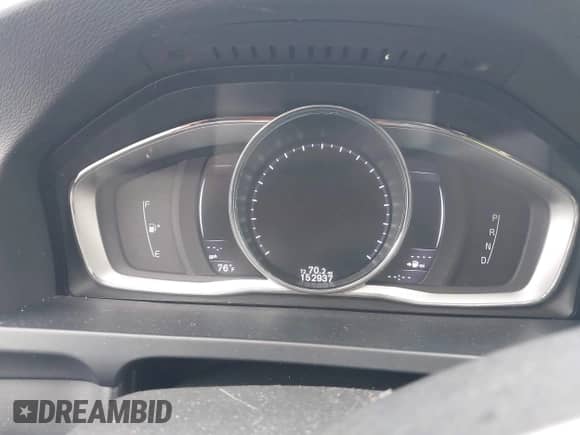 2016 Volvo S60 T5 Premier с VIN YV1612TK3G2411949, выставлен на аукционе IAAI как лот 42353357 с пробегом 152 937 миль миль и . История ставок и продаж доступна на DreamBid. Изображение 7.