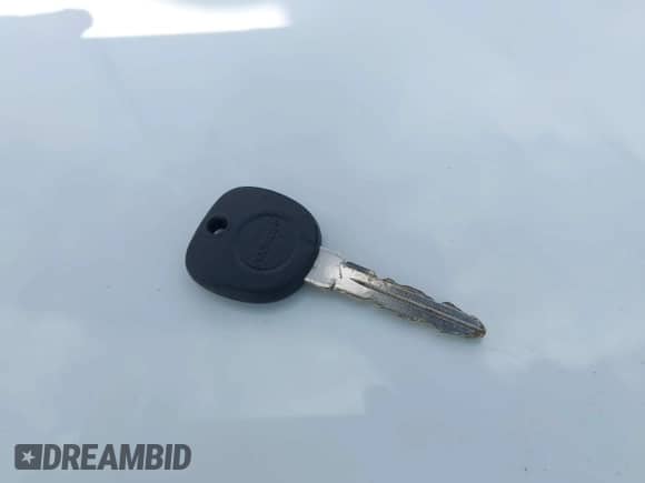 2002 Chevrolet Tahoe Z71 с VIN 1GNEK13Z72R270039, выставлен на аукционе IAAI как лот 43069211 с пробегом Не указан миль и . История ставок и продаж доступна на DreamBid. Изображение 11.