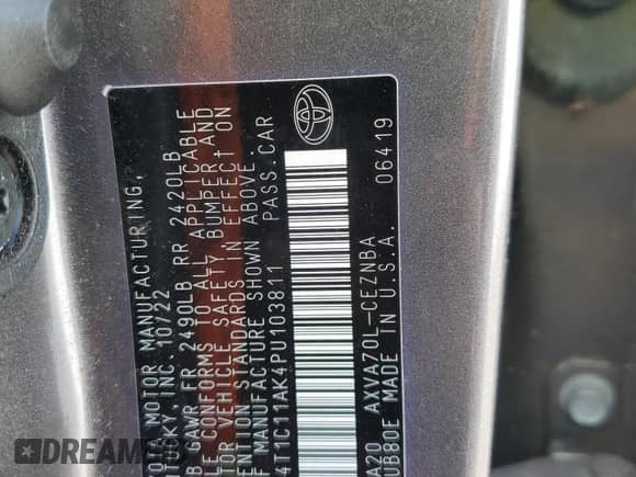 2023 Toyota Camry LE z VIN 4T1C11AK4PU103811, wystawiony jako Copart lot #70062385 z przebiegiem 46 128 mil mil oraz Czysty tytuł • Clean title. Historia ofert i sprzedaży dostępna na DreamBid. Obrazek 12.