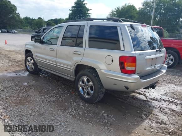 2003 Jeep Grand Cherokee Overland с VIN 1J8GW68J93C512915, выставлен на аукционе IAAI как лот 42932856 с пробегом 261 386 миль миль и . История ставок и продаж доступна на DreamBid. Изображение 3.
