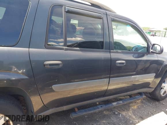 2005 Chevrolet TrailBlazer LT with VIN 1GNET16SX56118516, listed as a IAAI auction lot 42308138 with 161,819 mi miles and . Bid and sale history available at DreamBid. Image 13.