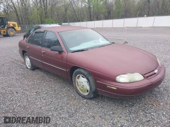 1997 Chevrolet Lumina LS с VIN 2G1WL52M1V1130470, выставлен на аукционе IAAI как лот 41887030 с пробегом 130 410 миль миль и . История ставок и продаж доступна на DreamBid. Изображение 1.