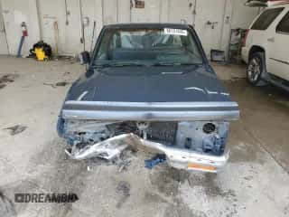 1992 Chevrolet S-10 с VIN 1GCCS14AXN8101085, выставлен на аукционе Copart как лот 66151445 с пробегом 146 026 миль миль и Списание • Salvage title. История ставок и продаж доступна на DreamBid. Изображение 5.
