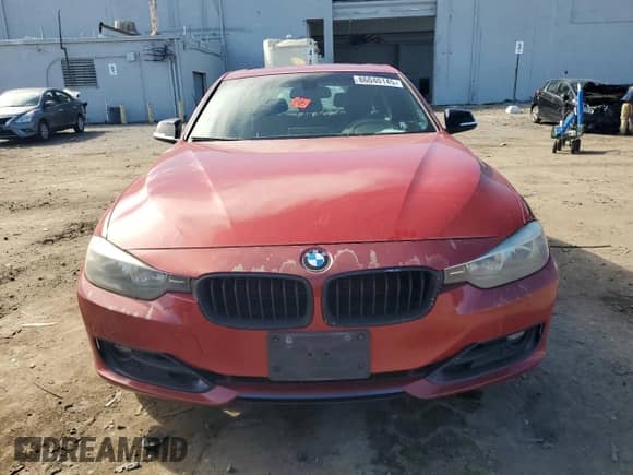 2013 BMW 3 Series 328i xDrive с VIN WBA3B3C52DF540322, выставлен на аукционе Copart как лот 86040145 с пробегом 140 376 миль миль и Чистый • Clean title. История ставок и продаж доступна на DreamBid. Изображение 5.
