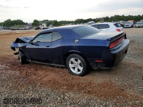 2013 Dodge Challenger SXT z VIN 2C3CDYAG7DH676527, wystawiony jako Copart lot #66930415 z przebiegiem 170 584 mil mil oraz Szkoda całkowita • Salvage title. Historia ofert i sprzedaży dostępna na DreamBid. Obrazek 2.