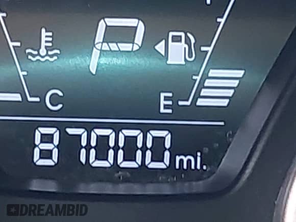 2015 Hyundai Elantra SE z VIN KMHDH4AE2FU223357, wystawiony jako IAAI lot #42376887 z przebiegiem 87 000 mil mil oraz . Historia ofert i sprzedaży dostępna na DreamBid. Obrazek 16.