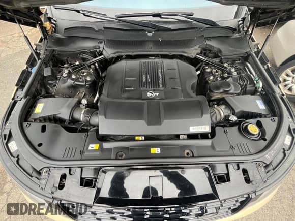 2020 Land Rover Range Rover Sport SVR z VIN SALWZ2RE2LA726329, wystawiony jako Copart lot #84874645 z przebiegiem 97 410 mil mil oraz Czysty tytuł • Clean title. Historia ofert i sprzedaży dostępna na DreamBid. Obrazek 5.