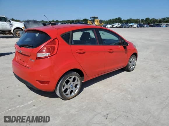 2012 Ford Fiesta SES с VIN 3FADP4FJ8CM177097, выставлен на аукционе Copart как лот 71365045 с пробегом 140 021 миль миль и Чистый • Clean title. История ставок и продаж доступна на DreamBid. Изображение 3.