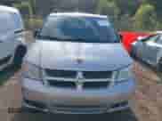 2010 Dodge Grand Caravan Hero z VIN 2D4RN3D10AR477471, wystawiony jako IAAI lot #42989729 z przebiegiem 217 269 mil mil oraz . Historia ofert i sprzedaży dostępna na DreamBid. Obrazek 6.