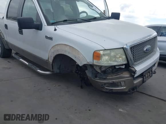 2005 Ford F-150 XLT with VIN 1FTPW14565FB13996, listed as a IAAI auction lot 43383032 with 236,808 mi miles and . Bid and sale history available at DreamBid. Image 6.