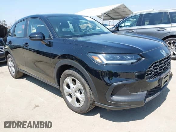 2024 Honda HR-V LX с VIN 3CZRZ1H33RM732144, выставлен на аукционе IAAI как лот 42497923 с пробегом 7 579 миль миль и . История ставок и продаж доступна на DreamBid. Изображение 1.