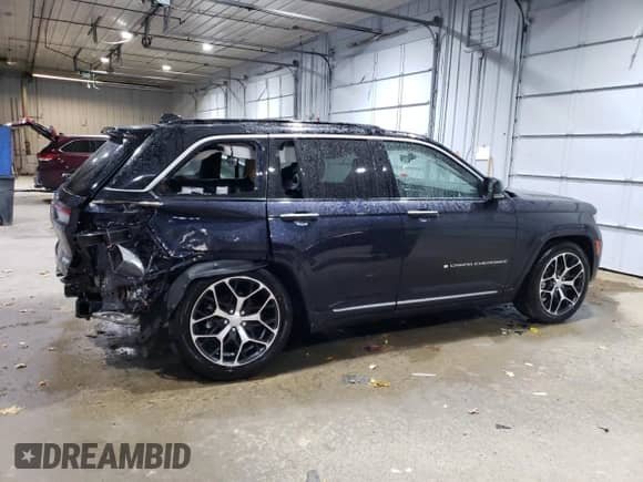 2024 Jeep Grand Cherokee Summit Reserve с VIN 1C4RJHEG9R8556492, выставлен на аукционе Copart как лот 78696654 с пробегом 5 076 миль миль и Списание • Salvage title. История ставок и продаж доступна на DreamBid. Изображение 3.