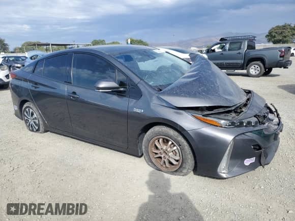 2020 Toyota Prius LE with VIN JTDKARFP6L3122203, listed as a Copart auction lot 85944045 with 98,896 mi miles and Salvage title. Bid and sale history available at DreamBid. Image 4.