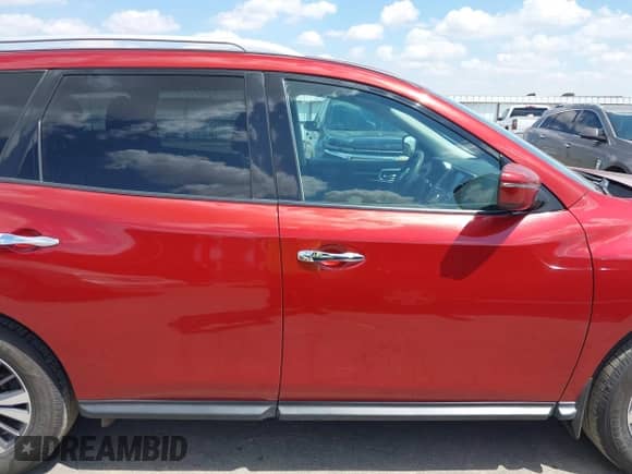 2017 Nissan Pathfinder SL with VIN 5N1DR2MM6HC908524, listed as a IAAI auction lot 43097195 with 131,047 mi miles and . Bid and sale history available at DreamBid. Image 13.