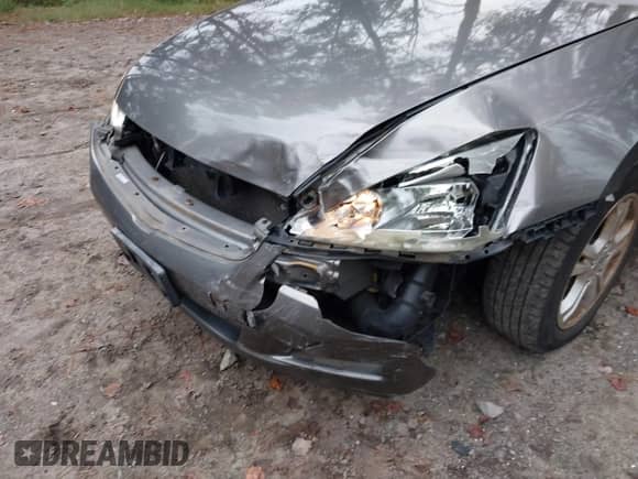 2006 Honda Accord EX with VIN 1HGCM56746A131553, listed as a IAAI auction lot 43333830 with 241,304 mi miles and . Bid and sale history available at DreamBid. Image 6.