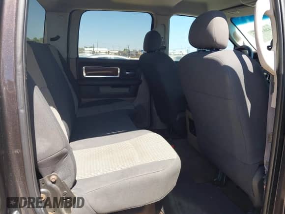 2010 Dodge 2500 ST с VIN 3D7UT2CL5AG172425, выставлен на аукционе IAAI как лот 42831247 с пробегом 185 263 миль миль и . История ставок и продаж доступна на DreamBid. Изображение 8.