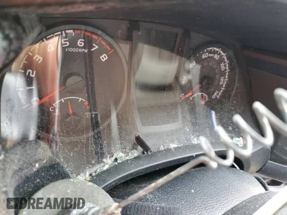 2020 Toyota Tacoma SR с VIN 3TYSX5EN3LT000067, выставлен на аукционе Copart как лот 55726575 с пробегом Не указан миль и Списание • Salvage title. История ставок и продаж доступна на DreamBid. Изображение 9.