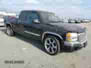 2003 GMC Sierra 1500 SLE with VIN 2GTEC19T331342373, listed as a Copart auction lot 70596625 with 189,590 mi miles and Clean title. Bid and sale history available at DreamBid. Image 4.