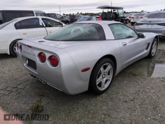 1999 Chevrolet Corvette с VIN 1G1YY22G5X5101932, выставлен на аукционе Copart как лот 74734374 с пробегом Не указан миль и На запчасти • Non repairable. История ставок и продаж доступна на DreamBid. Изображение 3.