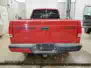 1999 Dodge Dakota SLT z VIN 1B7GG22Y4XS272025, wystawiony jako Copart lot #57658395 z przebiegiem 246 762 mil mil oraz Czysty tytuł • Clean title. Historia ofert i sprzedaży dostępna na DreamBid. Obrazek 6.