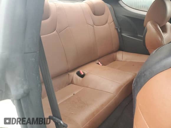 2012 Hyundai Genesis Coupe Grand Touring z VIN KMHHU6KH0CU068532, wystawiony jako Copart lot #64398804 z przebiegiem 110 968 mil mil oraz Szkoda całkowita • Salvage title. Historia ofert i sprzedaży dostępna na DreamBid. Obrazek 10.