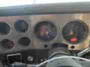 1988 Chevrolet Suburban с VIN 1GNEV16K8JF197267, выставлен на аукционе Copart как лот 72176994 с пробегом 411 769 миль миль и Чистый • Clean title. История ставок и продаж доступна на DreamBid. Изображение 9.