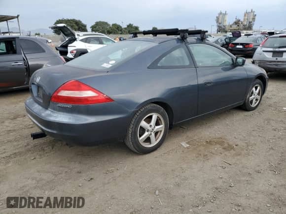 2003 Honda Accord EX with VIN 1HGCM72613A019328, listed as a Copart auction lot 70740635 with 131,476 mi miles and Salvage title. Bid and sale history available at DreamBid. Image 3.