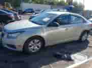 2013 Chevrolet Cruze LS с VIN 1G1PA5SG6D7257480, выставлен на аукционе IAAI как лот 43307707 с пробегом 142 991 миль миль и . История ставок и продаж доступна на DreamBid. Изображение 14.