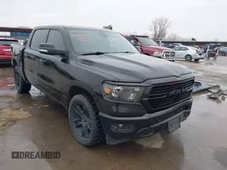2020 Ram 1500 Big Horn z VIN 1C6RREFT2LN245795, wystawiony jako IAAI lot #41399811 z przebiegiem 150 722 mil mil oraz . Historia ofert i sprzedaży dostępna na DreamBid. Obrazek 1.