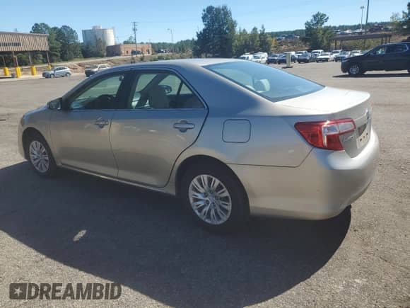 2014 Toyota Camry L с VIN 4T4BF1FK7ER440577, выставлен на аукционе Copart как лот 85904505 с пробегом 78 346 миль миль и Списание • Salvage title. История ставок и продаж доступна на DreamBid. Изображение 2.