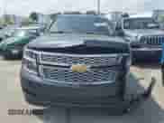 2019 Chevrolet Suburban LS с VIN 1GNSKGKC6KR296523, выставлен на аукционе Copart как лот 67333935 с пробегом Не указан миль и На запчасти • Non repairable. История ставок и продаж доступна на DreamBid. Изображение 5.