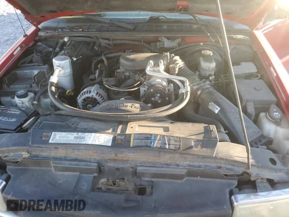 2003 Chevrolet S-10 LS with VIN 1GCCS19X238220727, listed as a Copart auction lot 82305045 with 121,993 mi miles and Clean title. Bid and sale history available at DreamBid. Image 11.