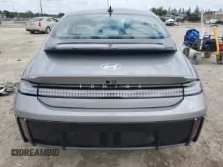 2023 Hyundai Ioniq 6 SEL с VIN KMHM34ACXPA024329, выставлен на аукционе Copart как лот 75406724 с пробегом 4 259 миль миль и На запчасти • Non repairable. История ставок и продаж доступна на DreamBid. Изображение 6.