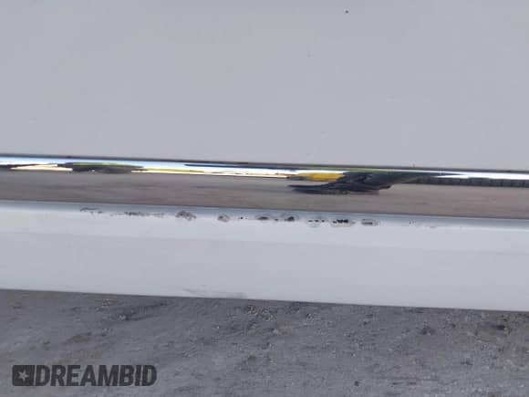 2015 Hyundai Equus Signature z VIN KMHGH4JHXFU093545, wystawiony jako IAAI lot #42572274 z przebiegiem 67 295 mil mil oraz . Historia ofert i sprzedaży dostępna na DreamBid. Obrazek 18.